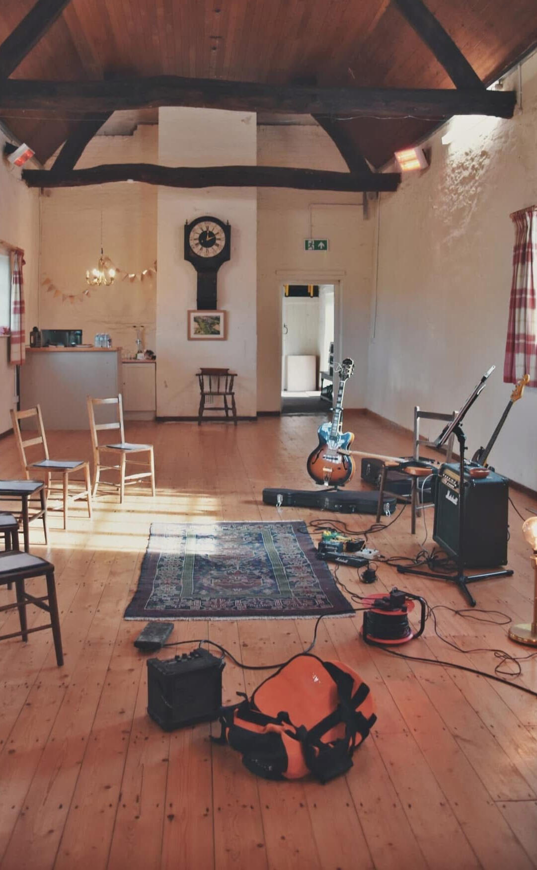 Guitar lessons rugby Daventry Northampton professional online music coaching